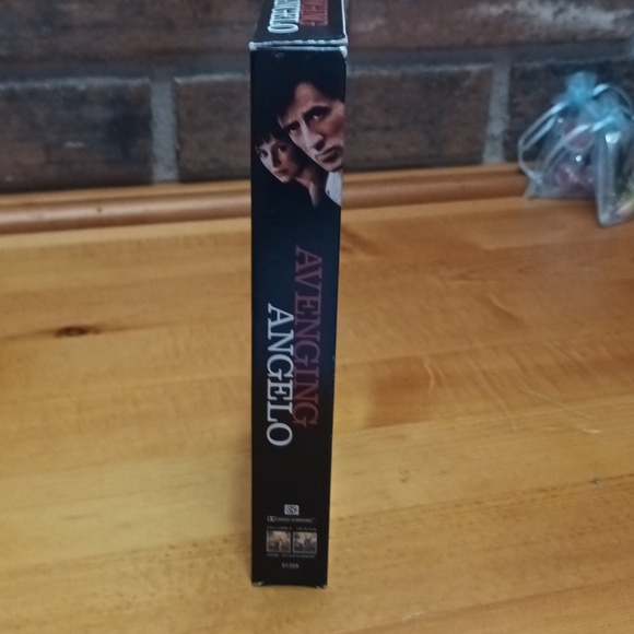 Avenging angelo vhs Videotape - Picture 4 of 7